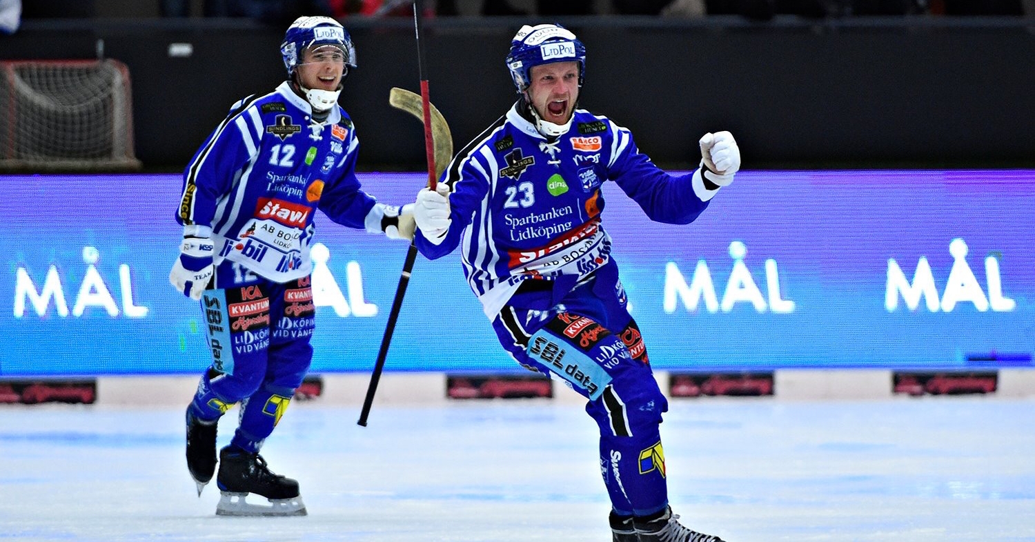 Villa, SAIK, Johan Löfstedt, Johan Esplund